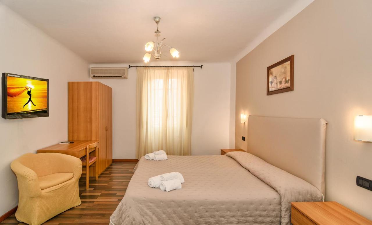 Hotel Ambra Forte dei Marmi Exterior photo