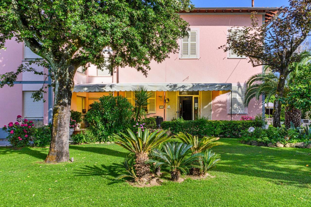 Hotel Ambra Forte dei Marmi Exterior photo